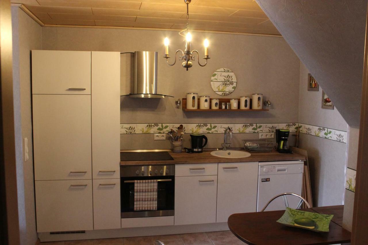 Ferienwohnung Schwarz Benshausen Exteriör bild